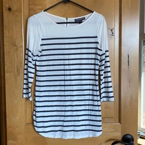 White long sleeve maternity shirt